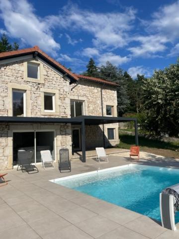 Gite Authentique Au Coeur De Blavozy Avec Piscine Privee, Jacuzzi Et Terrain De Petanque Exterior foto
